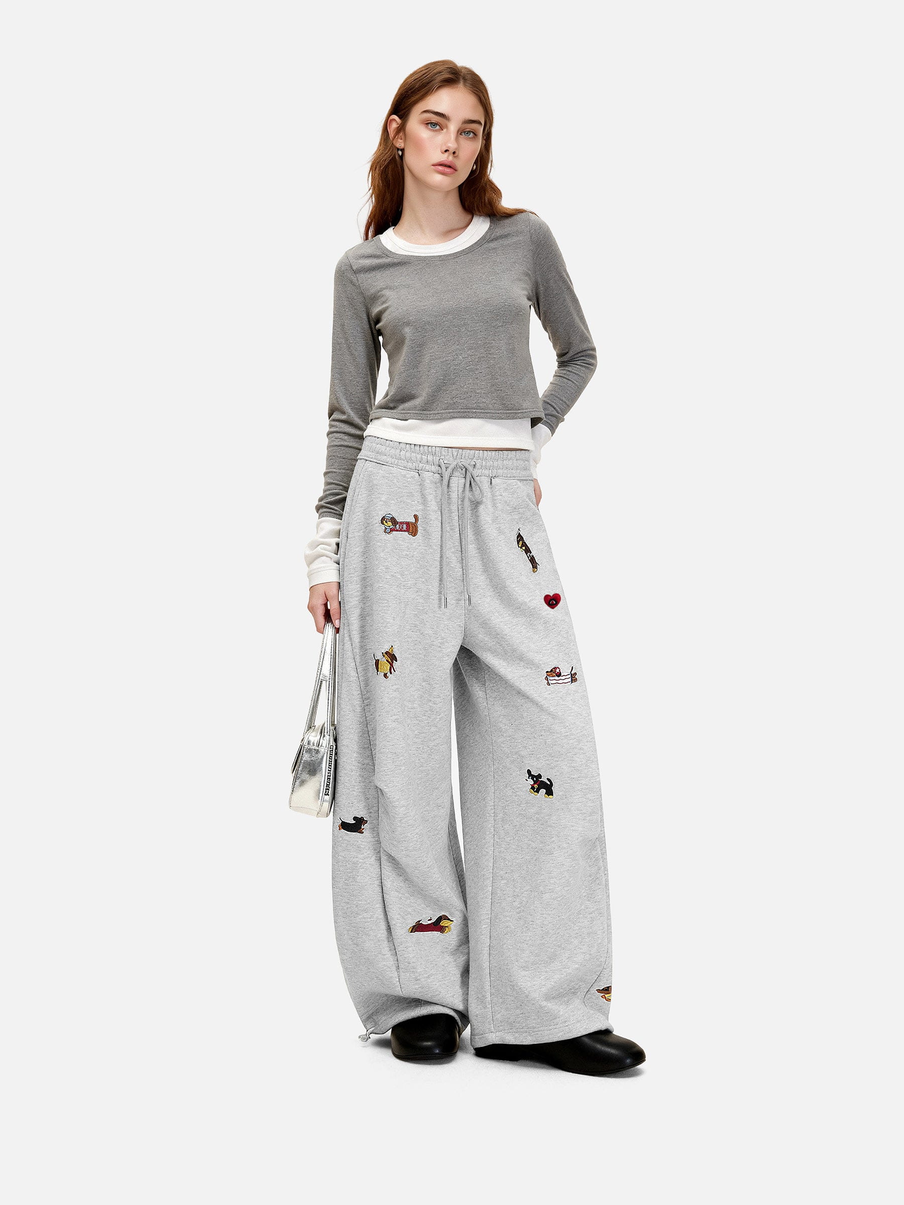 Cute Cartoon Dog Embroidery Oversized Sweatpants 🐶