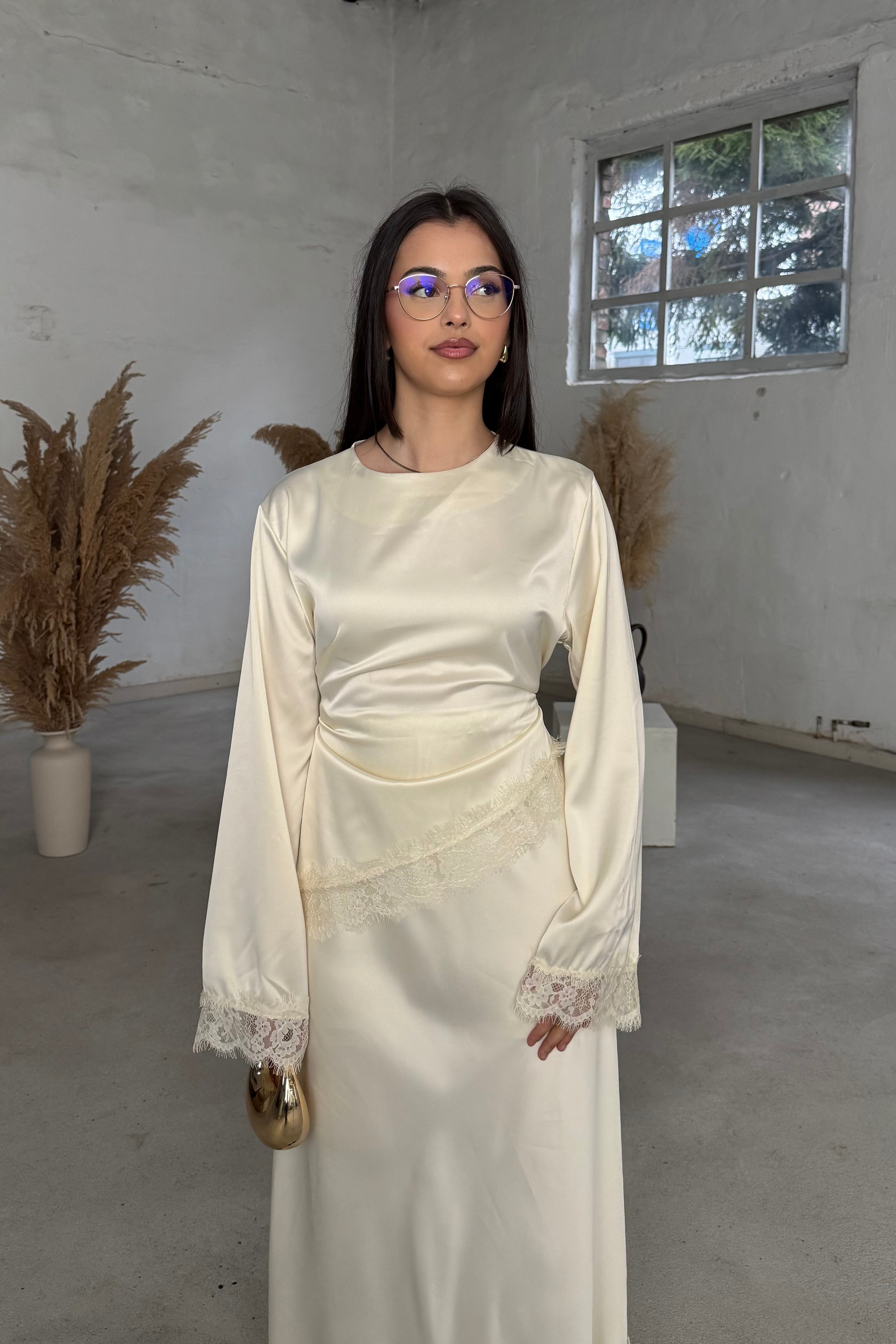 ✨ Elegant Lace Top